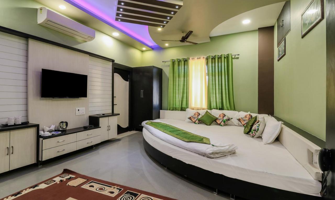 Hotel Treebo Trend Raj Garden Pushkar Exterior foto